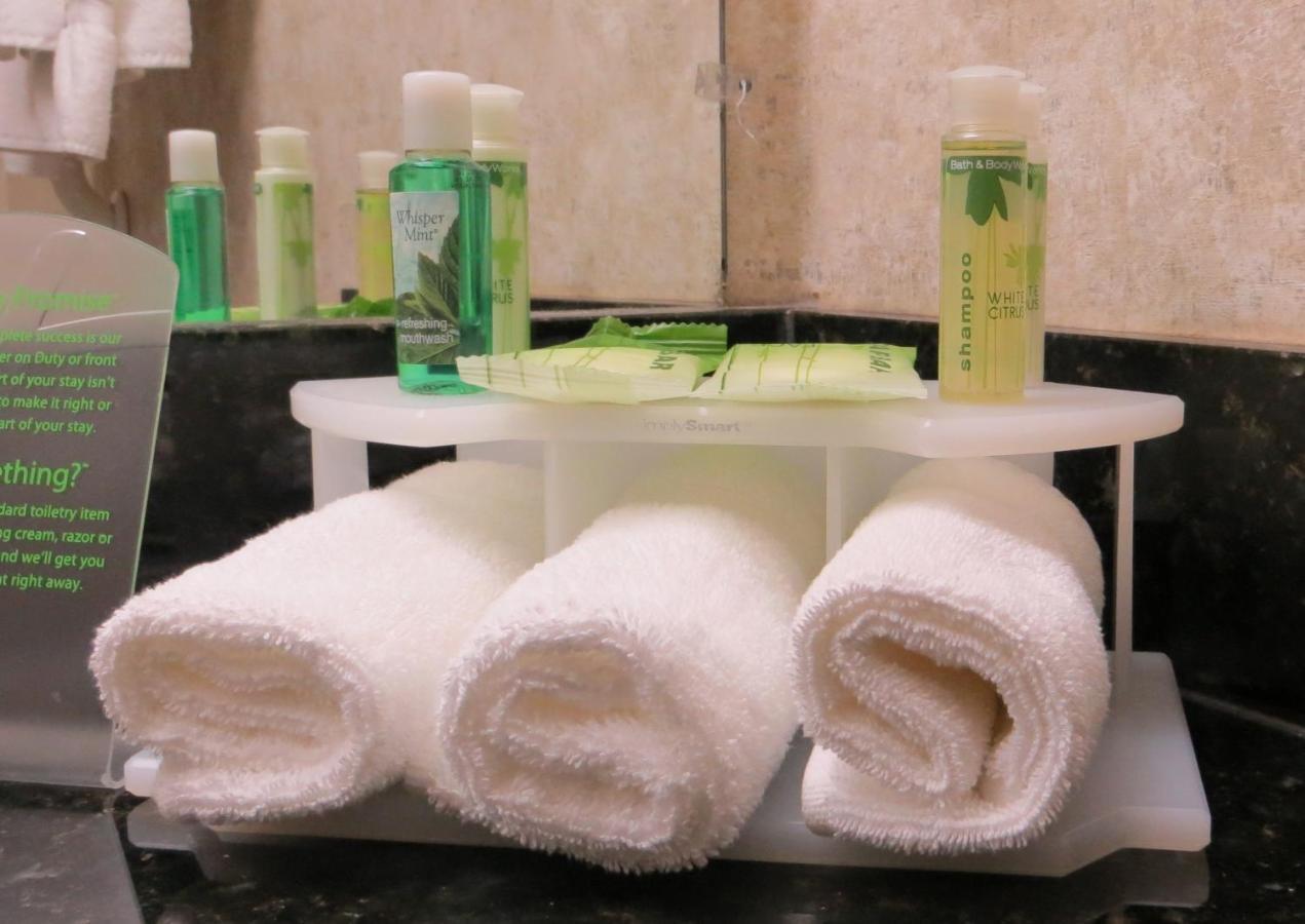 Holiday Inn Express Frisco Legacy Park Area, An Ihg Hotel Rum bild